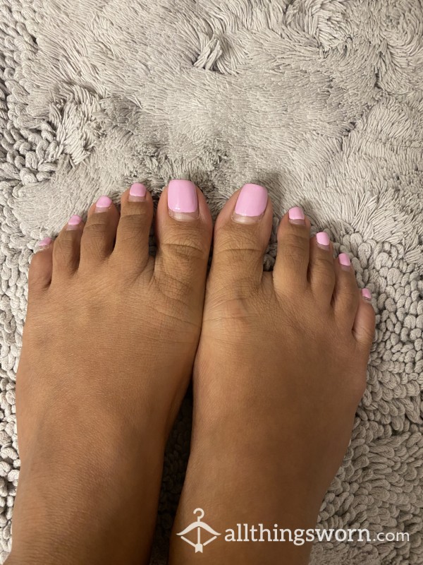 Come Get A Virtual Pedicure With Me!! 💖