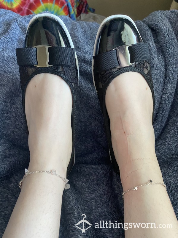 *SOLD* My Most Stinkiest And Comfiest Black Flats