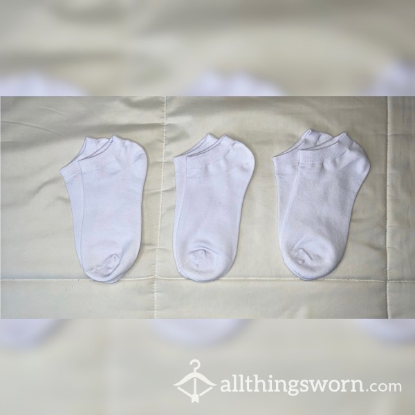 Cotton White Ankle Socks ☁️