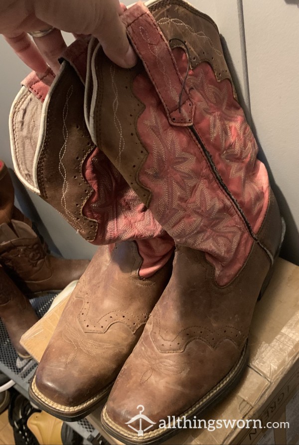 Dirty And Potent Country Boots