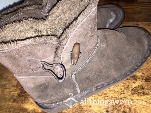 Cozy Brown Boots - Very Worn & Smelly - US Shipping Included - 12 Years Old - Customizable