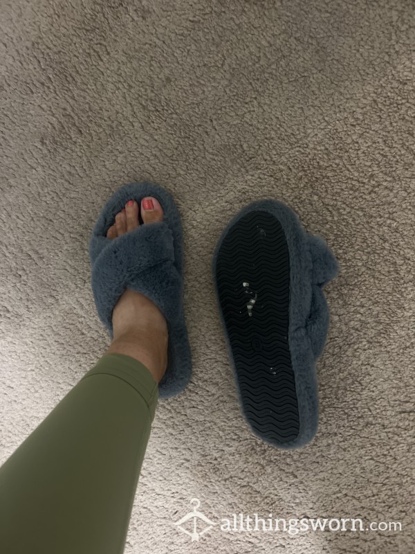 Cozy Blue Slippers! Free Shipping