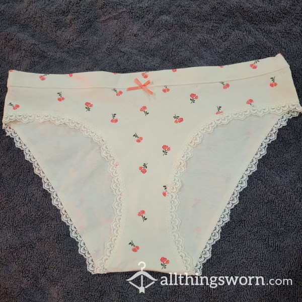 Cream Full Cotton Briefs, Rose Pattern And Delicious Fragrance