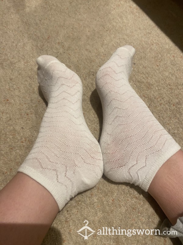 Cream Trainer Socks