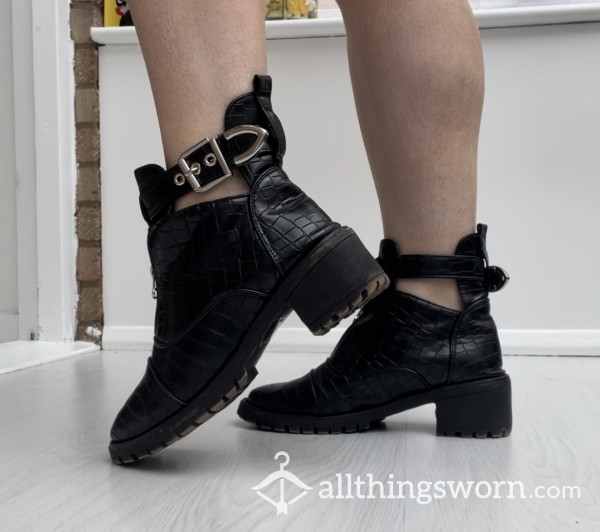 Croc Ankle Boots With Buckle
