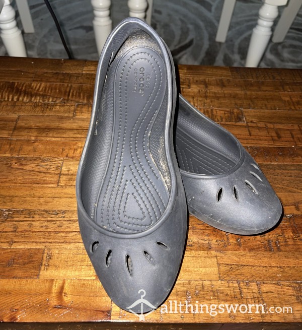 Crocs Brand Ballet Flats 💦 Well Worn Size 9