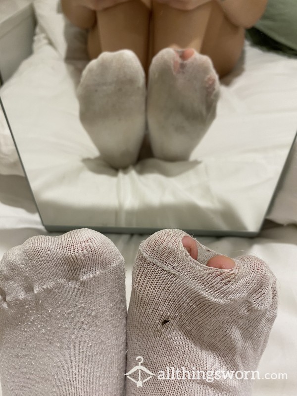 Crusty Socks With Holes 🤍 24hr Wear