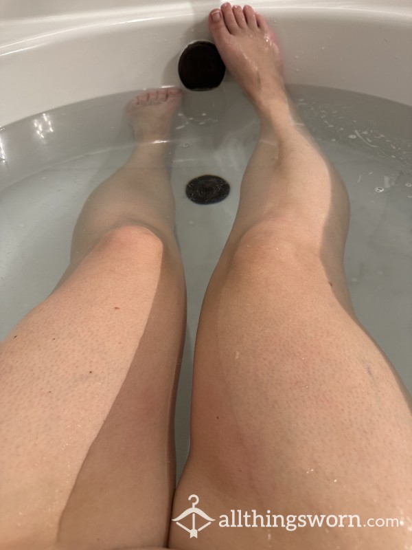 Cum See My Legs And Wet Soles In The Bathtub 🛁 😉