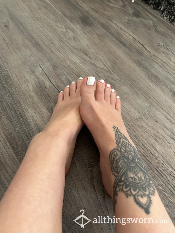Custom Feet Photos 👣