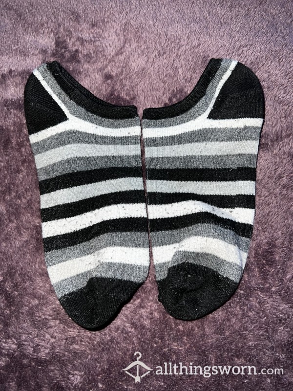 Cute Black And White Striped Socks