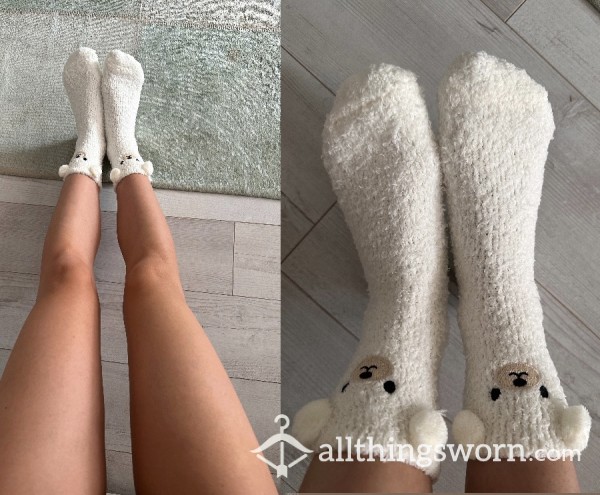 🤍 Cute Fuzzy Socks 🧸 (worn For 3 Days)