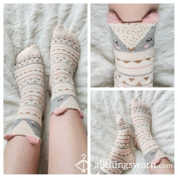 Cute & Girly Fox Socks 💗⠀