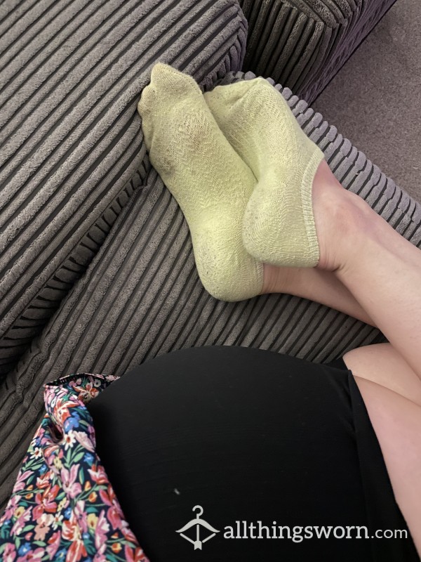 Cute Green No-Show Socks - STINKY With 3 Days Wear READY TO POST💋💋