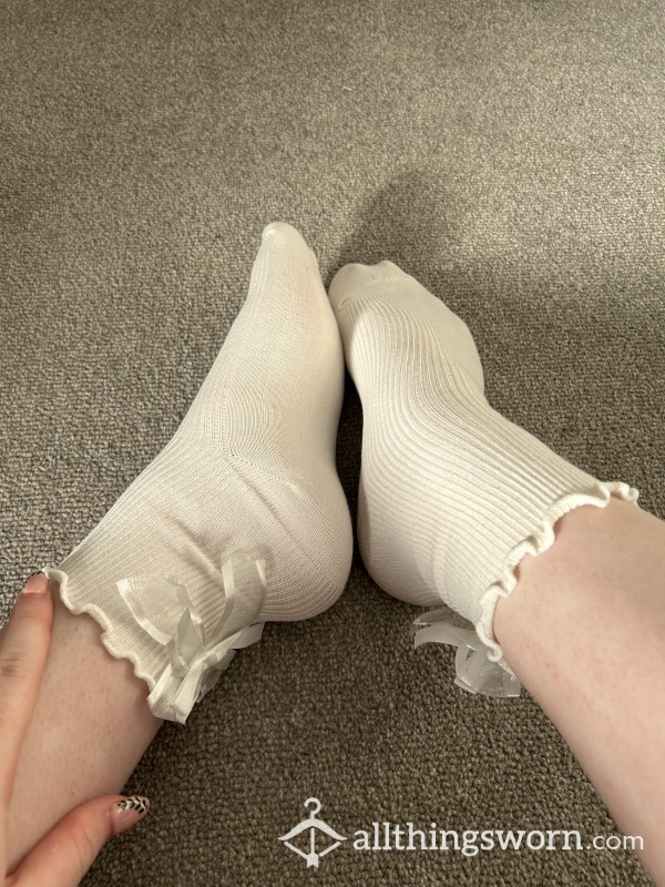 Cute Little Bow Socks 🎀
