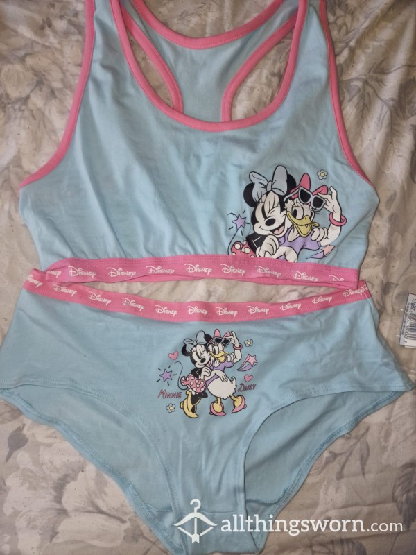 **SOLD**Cute Minnie And Daisy Knicks And Crop Top 🥰🥰**SOLD**