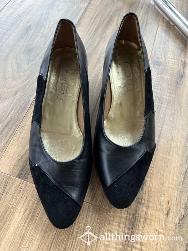 Cute Quality Leather And Suede Black Pumps With Slight Heel