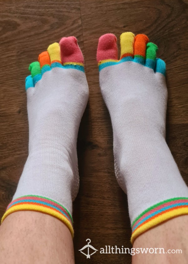Cute Toe Socks. White  With Multi Coloured Toes. 1 Weeks Wear Included