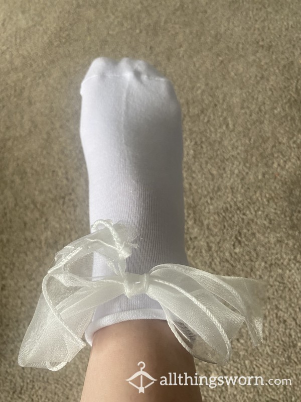 Cute White Socks With Bows