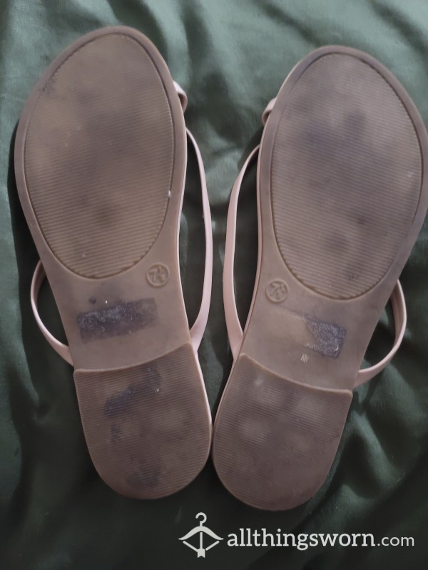 Cutie Cream Sandals