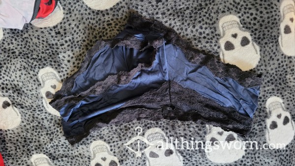Dark Blue Panties With Lace Trim