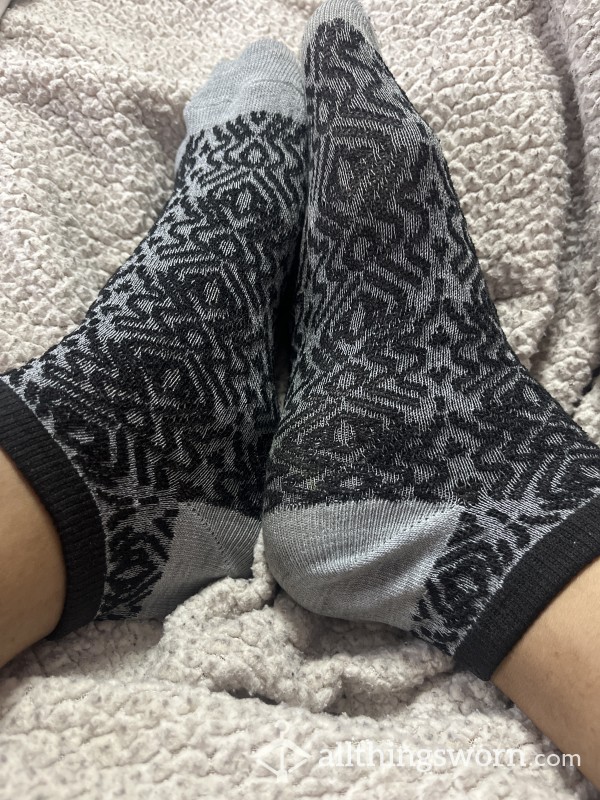Dark Squiggly Socks