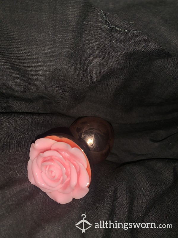 Delicate Rose Plug