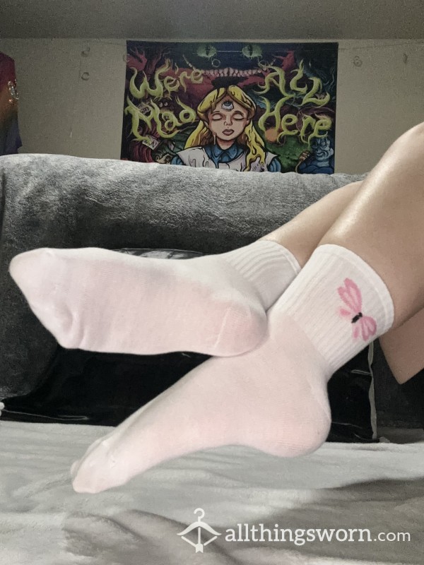 Delicate, White Socks With Pink Dragonfly
