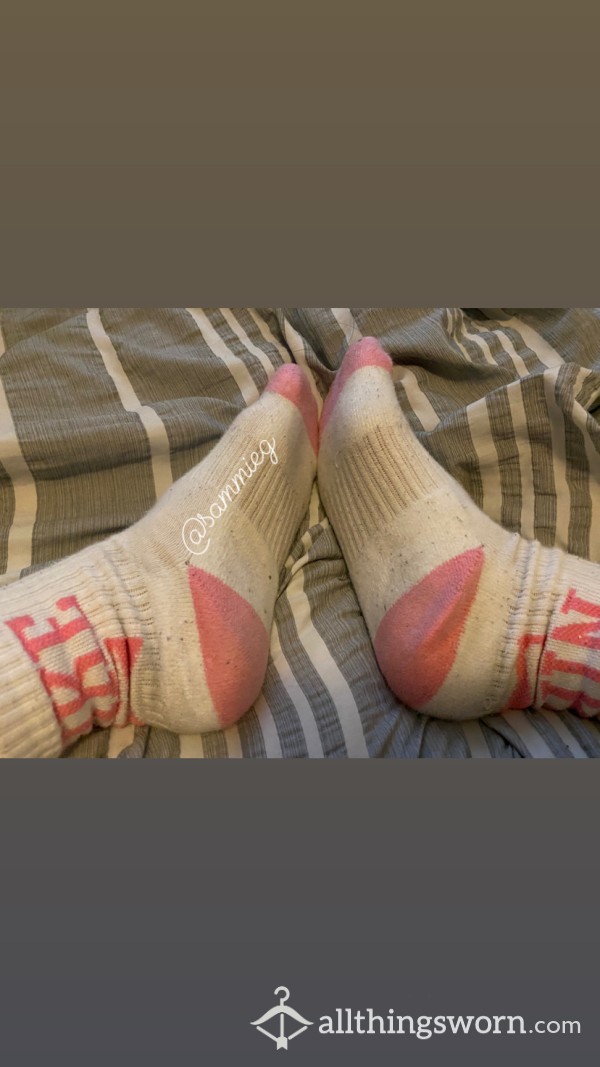Dingy White & Pink Nike Socks