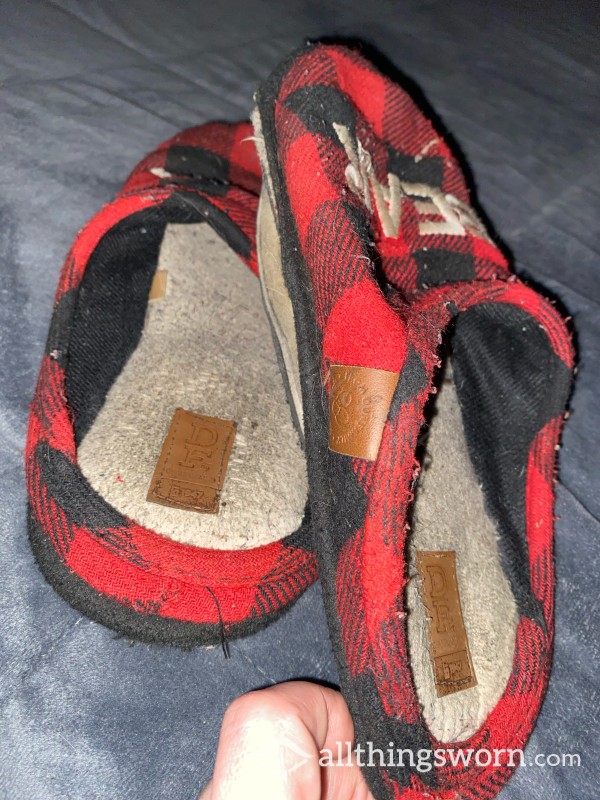 Worn & Dirty | Ripped/Torn Fabric | Inside & Outside Momma Bear 🐻 Slippers