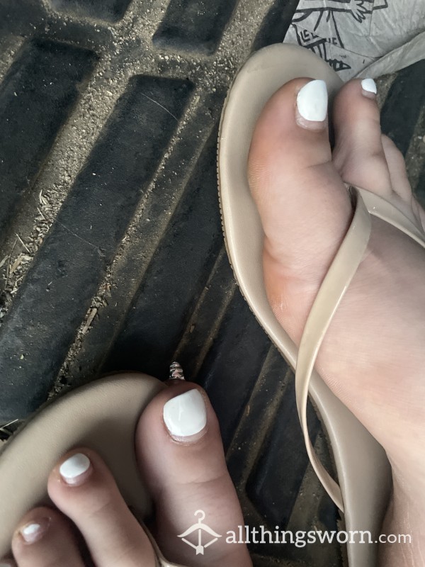Dirty Cowgirl Feet