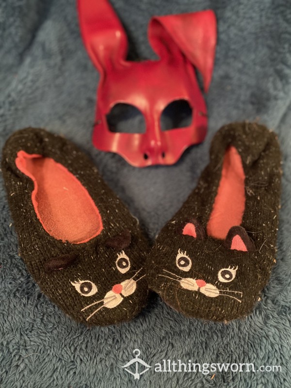 Dirty Kitty Slippers