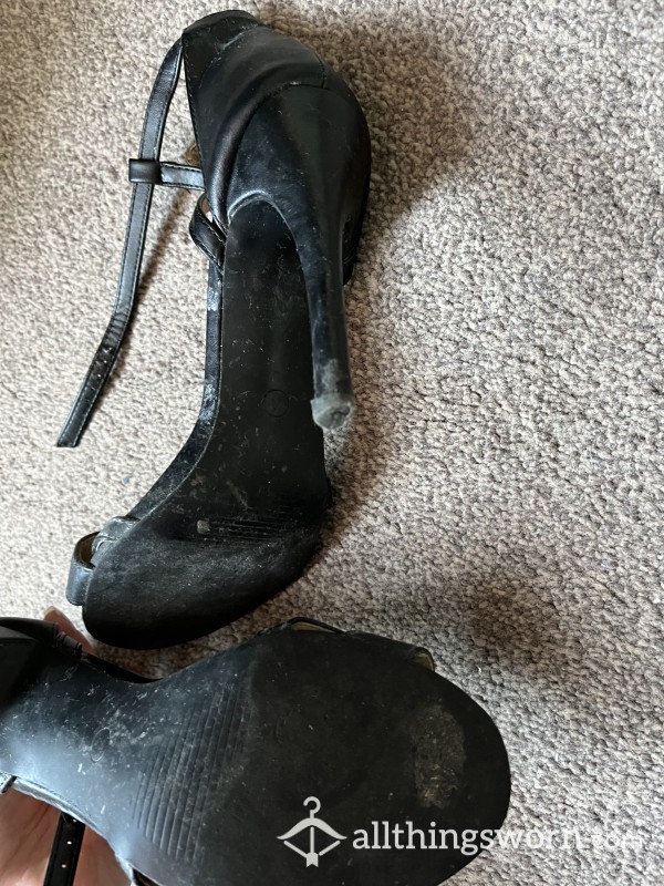 Dirty Old Heels