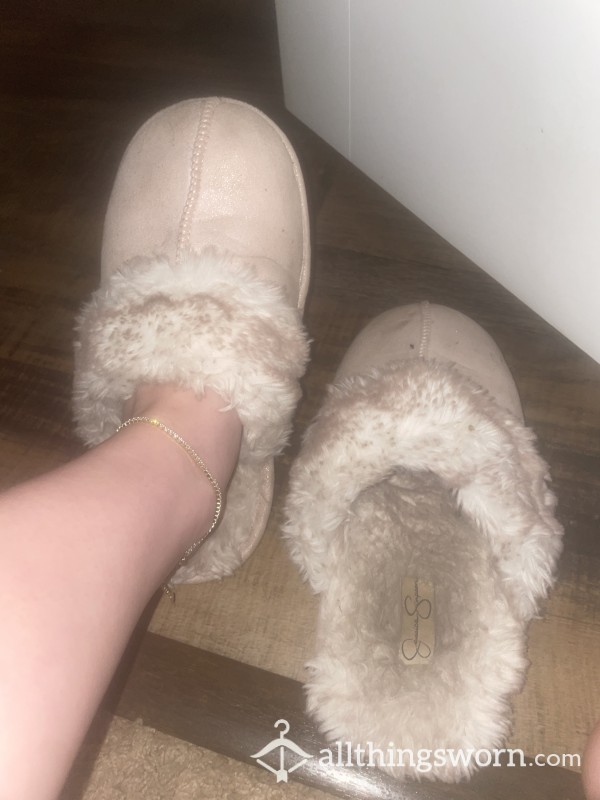 Dirty Old Stinky Girl Slippers
