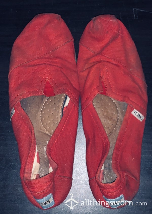 Dirty Red TOMs