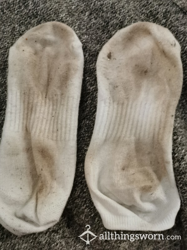 Dirty Rotten White Ankle Socks Worn 3 Days. Truly Stinking 💯🔥🔥