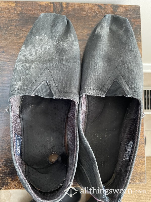 Dirty, Smelly Shoes (black)