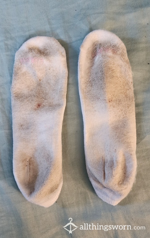 Dirty Smelly White Hanes Socks