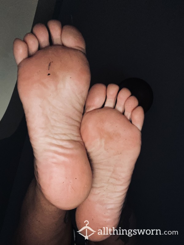 Dirty Soles!