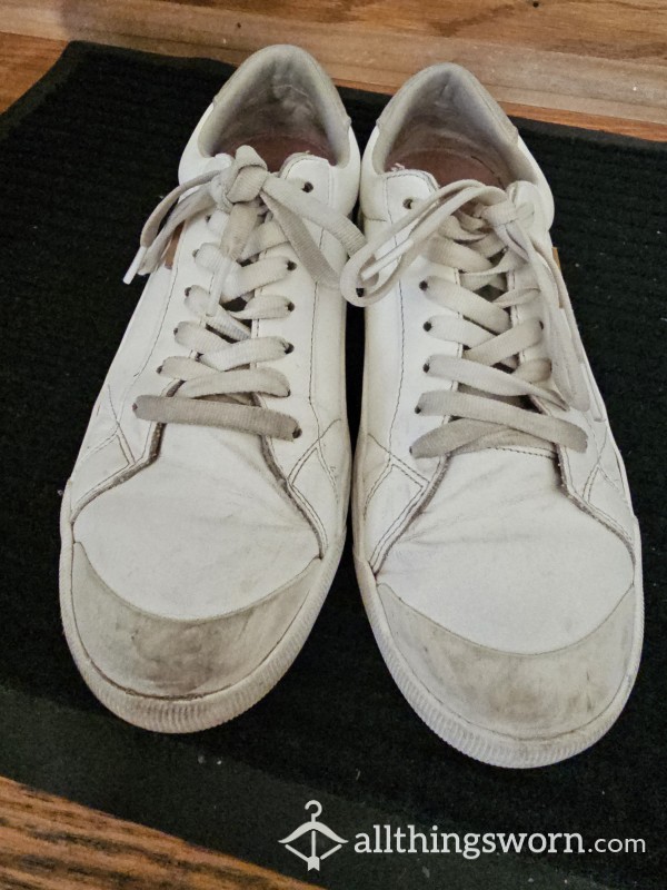 Dirty Worn Dr Scholl's Time Off Sneakers