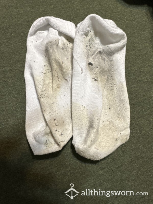 Dirty Worn Thin White Ankle Socks