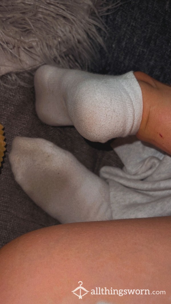 (Uk 4 Petite Feet) Dirty Worn Trainer Socks (3 Days) Can Be Longer