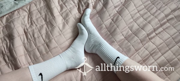[Discrete Wear] Sweaty Nike Cushion Crew Training Socks  3 Day-7 Day