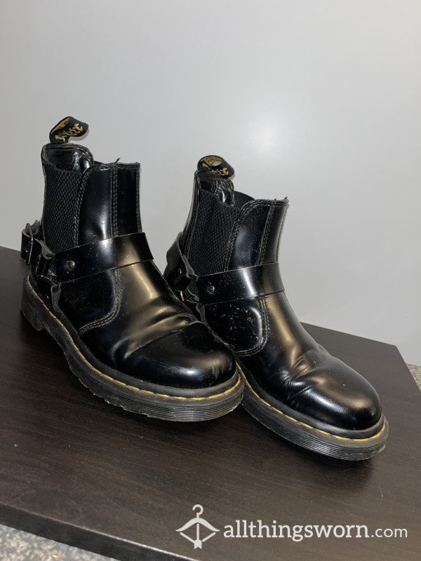 Need A Good Clean 👅 Dr Marten Black Buckled Chelsea Boots