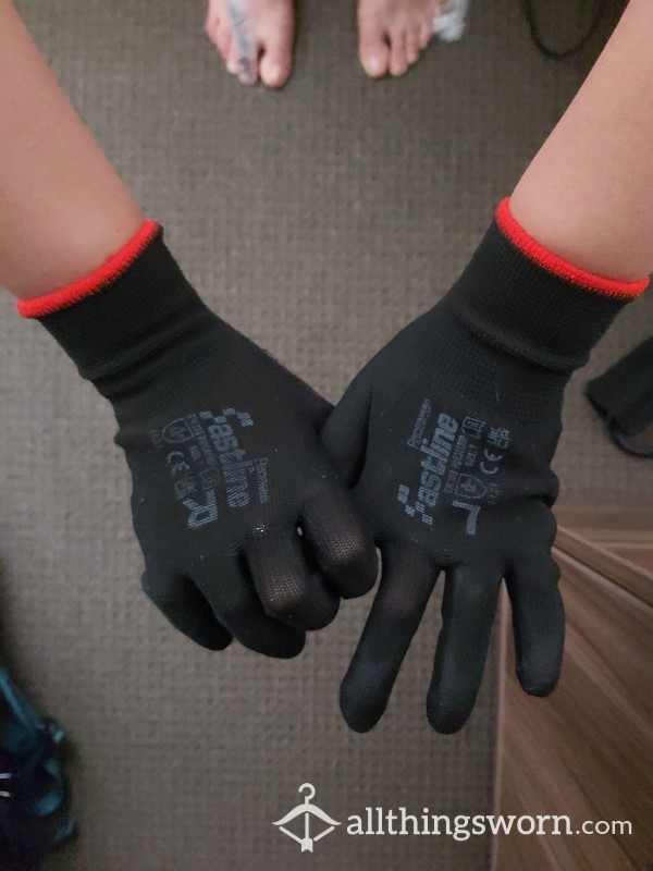Electrical Gloves - Played With In Aus 😉