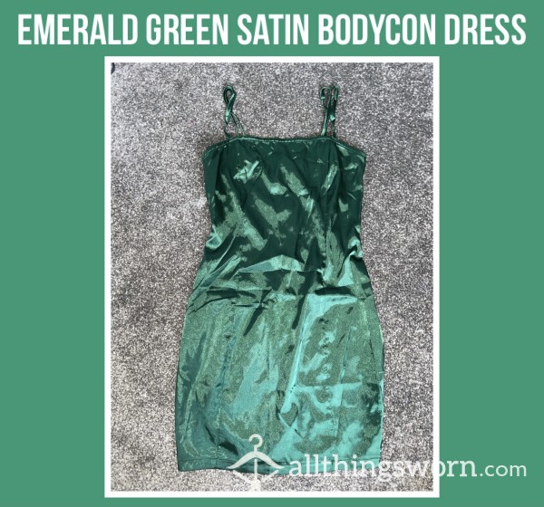 *reduced* Emerald Green Satin Bodycon Dress🌲