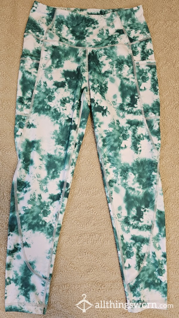 Emerald Tye-Dye Gym Leggings