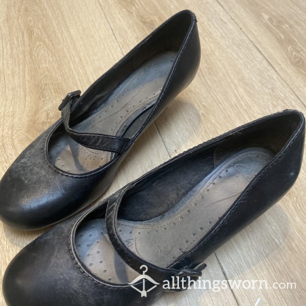 Estate Agent Stinky Work Shoes
