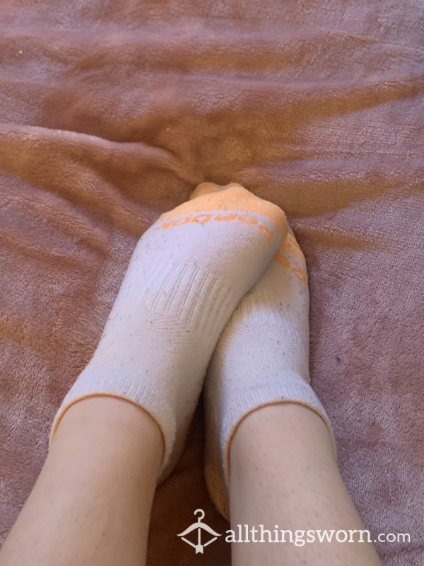 Extra Dirty Orange Trainer Socks With Grass Stains