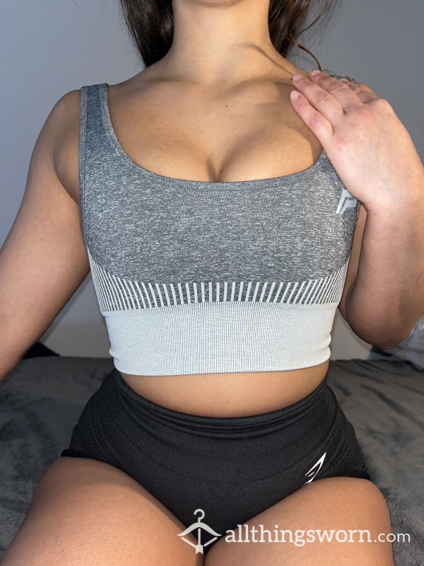 👀 EXTRA TIGHT AND THICK SPORTS BRA 👀