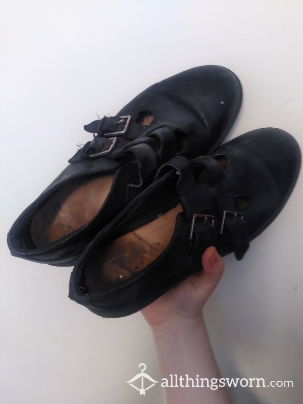 Extra Worn Black Leather Mary Jane Shoes